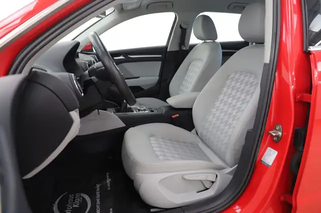 Audi A3 view 9