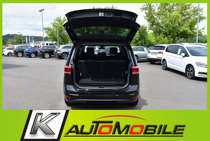 Volkswagen Touran 1,5TSI IQ.LIGHT+ACC+Kamera+7Sitzer+17"Alu — photo 5