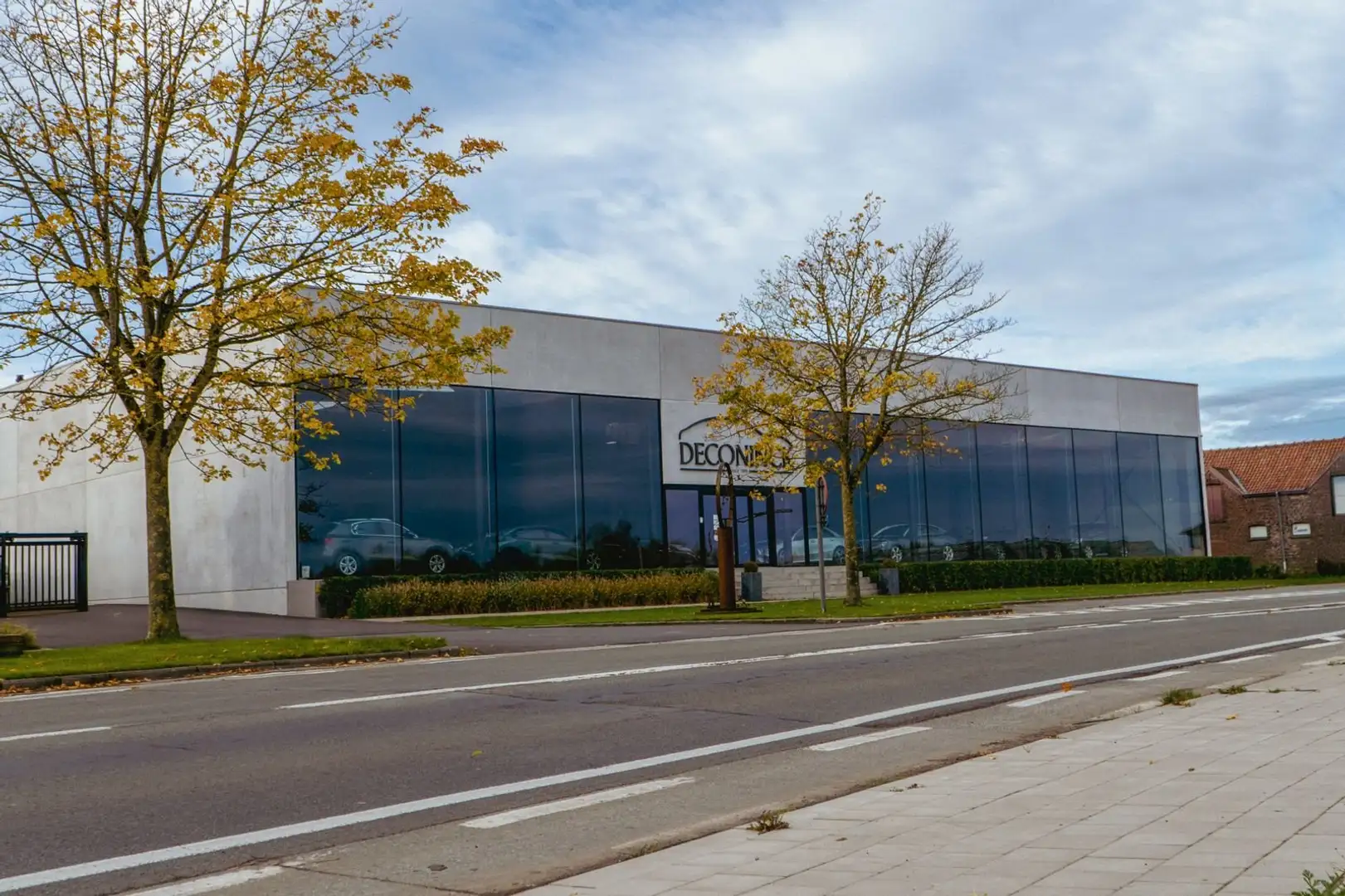 Land Rover Range Rover Sport P400e*DYNAMIC HSE*PANO*MERIDIAN*CAM*LCIHTE VRACHT* Grau - 2