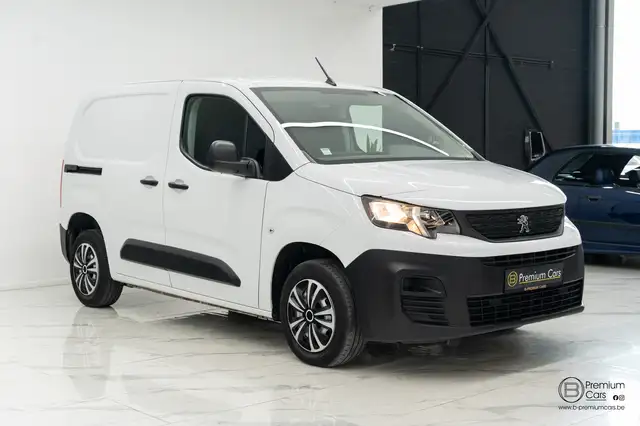 Peugeot Partner view 5
