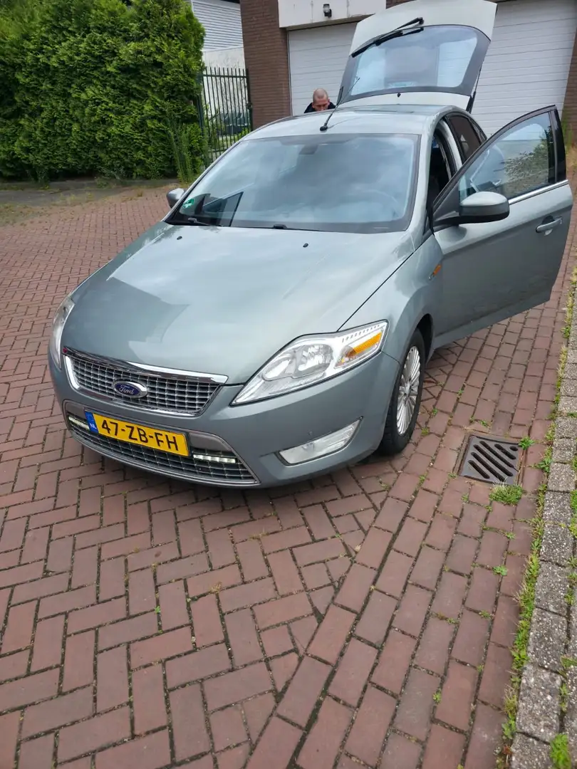 Ford Mondeo 2.0 Titanium - 2