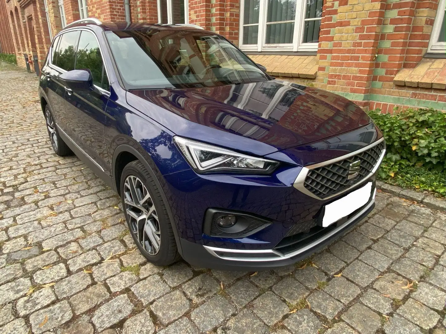 SEAT Tarraco Xperience e-Hybrid Pano*Kamera*LED*Leder Rot - 1