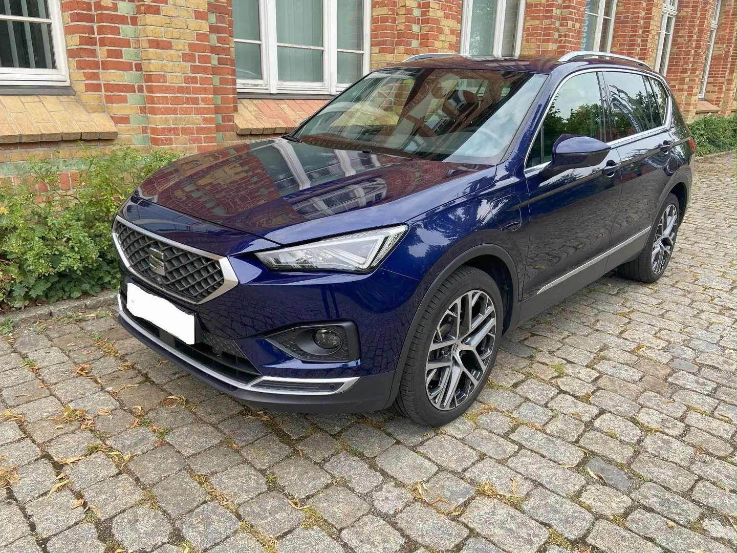 SEAT Tarraco Xperience e-Hybrid Pano*Kamera*LED*Leder Rot - 1