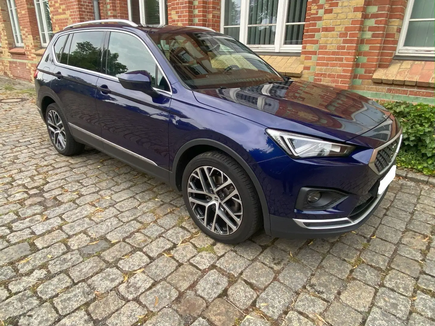 SEAT Tarraco Xperience e-Hybrid Pano*Kamera*LED*Leder Rot - 2
