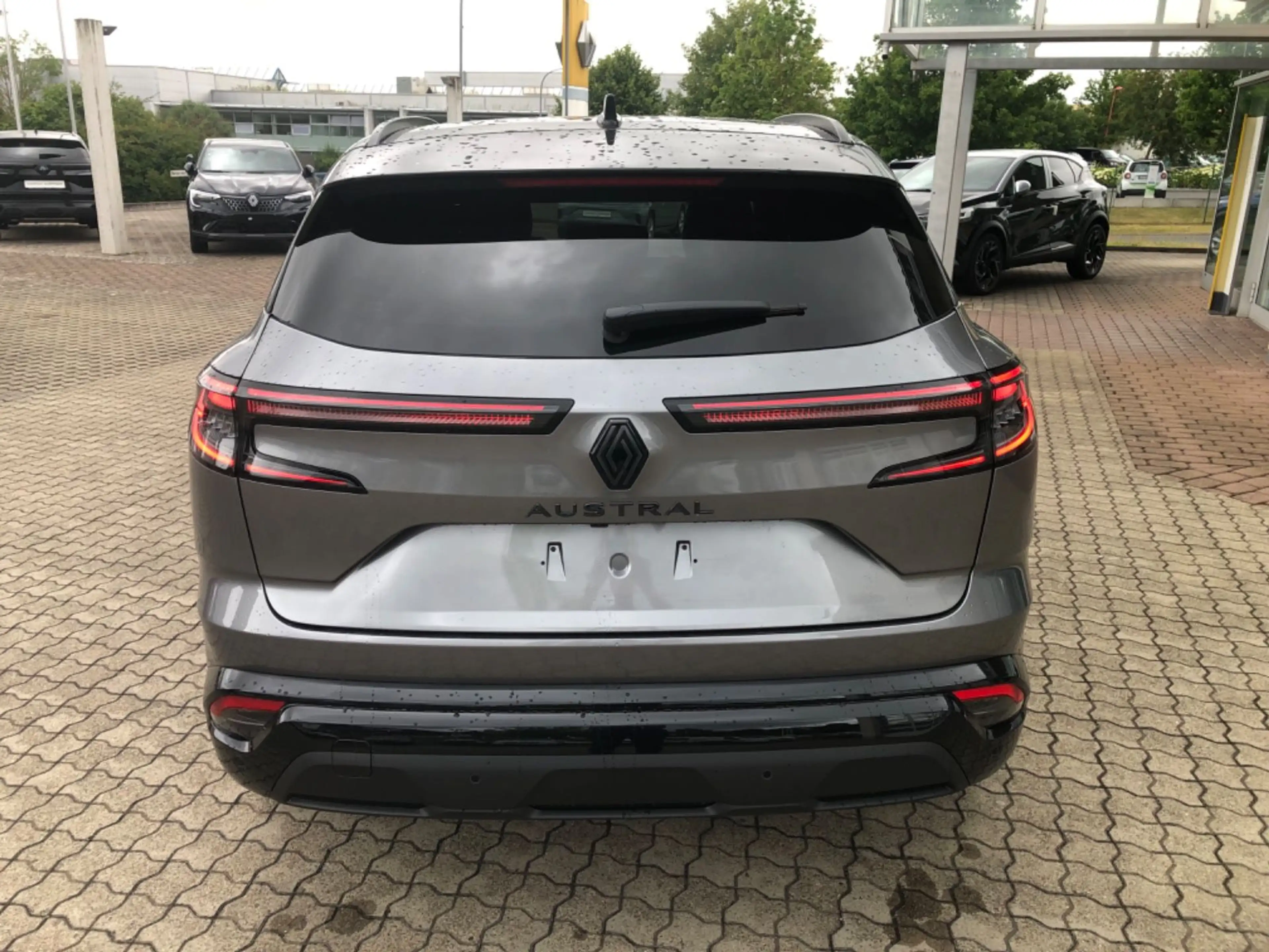 Renault Austral Mild Hybrid 160 Iconic Esprit Alpine Aut — photo 5