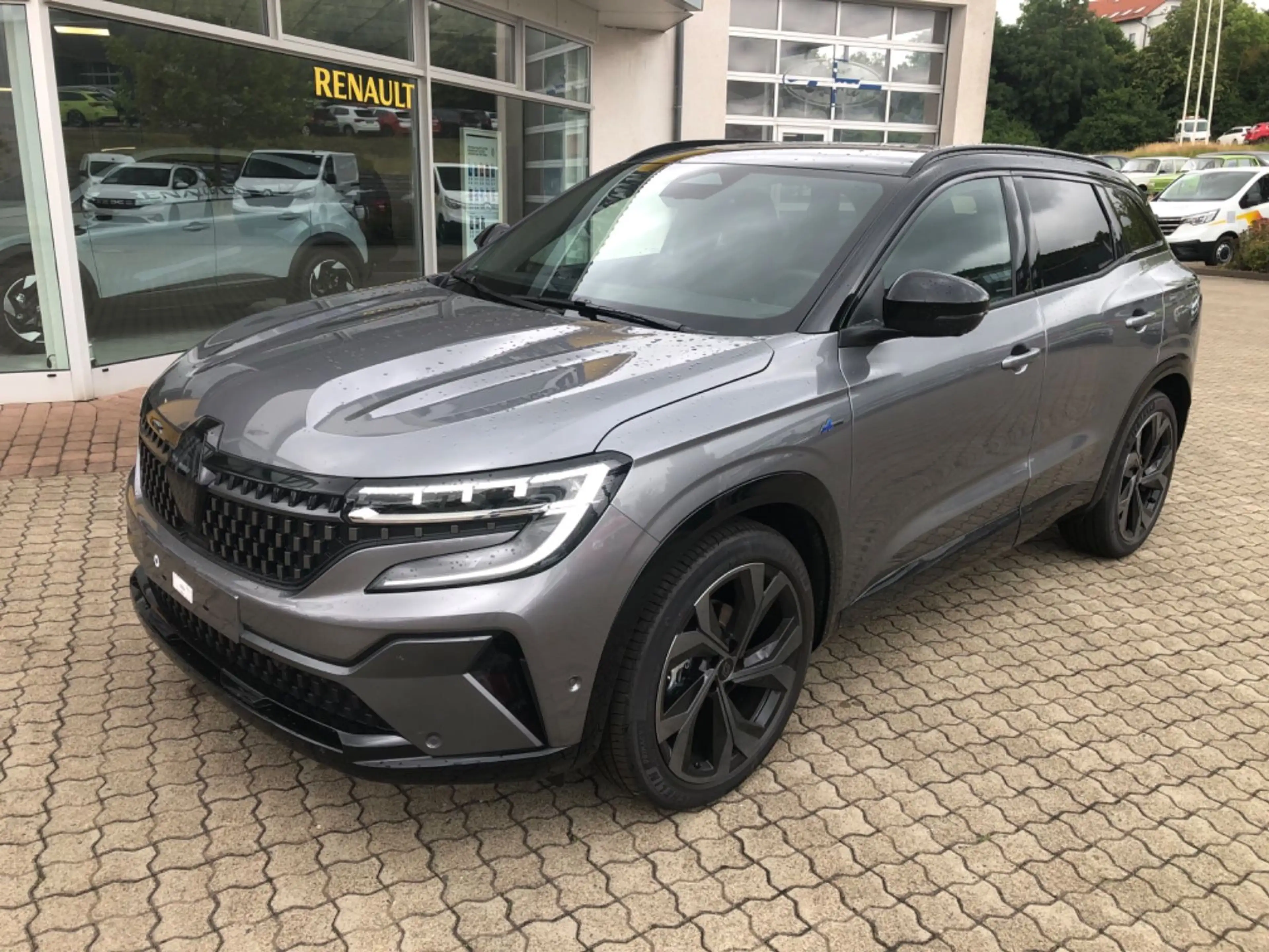 Renault Austral Mild Hybrid 160 Iconic Esprit Alpine Aut — photo 10