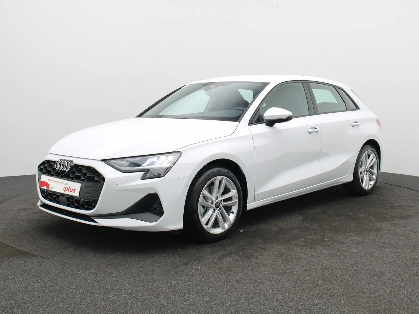 Audi A3 35 TFSI S-tronic / MMI-Radio+, AHK Weiß - 2