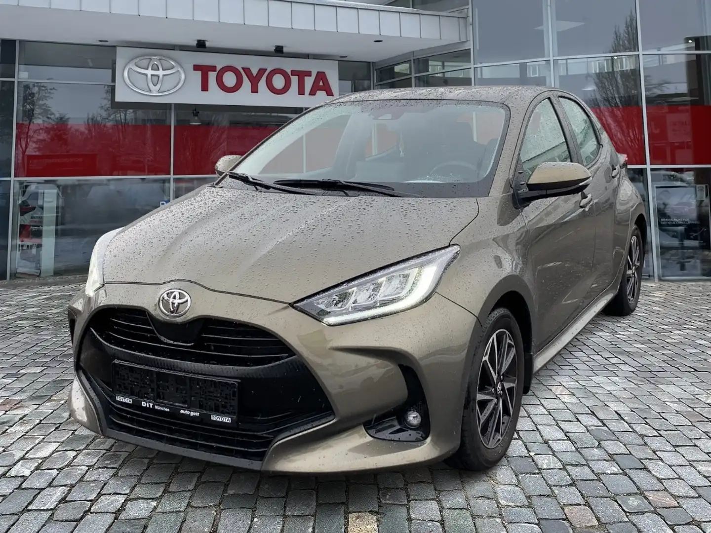 Toyota Yaris 1.5 D Team Deutschland *Klima,Carplay,uvm* Brons - 2