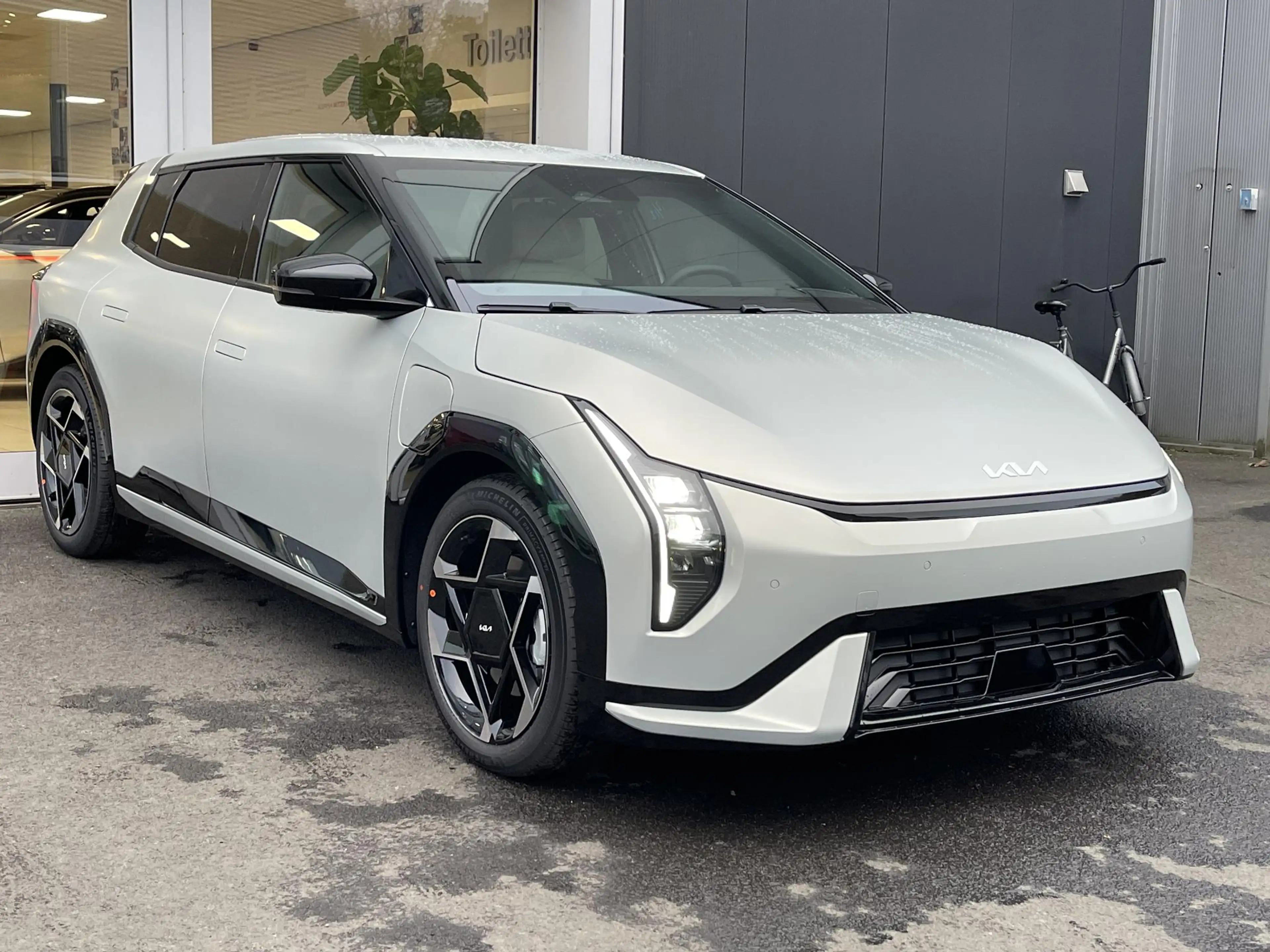 Kia EV4 GT-Line Business Edition 81.4 kWh SPECIALE ACTIE | — photo 2