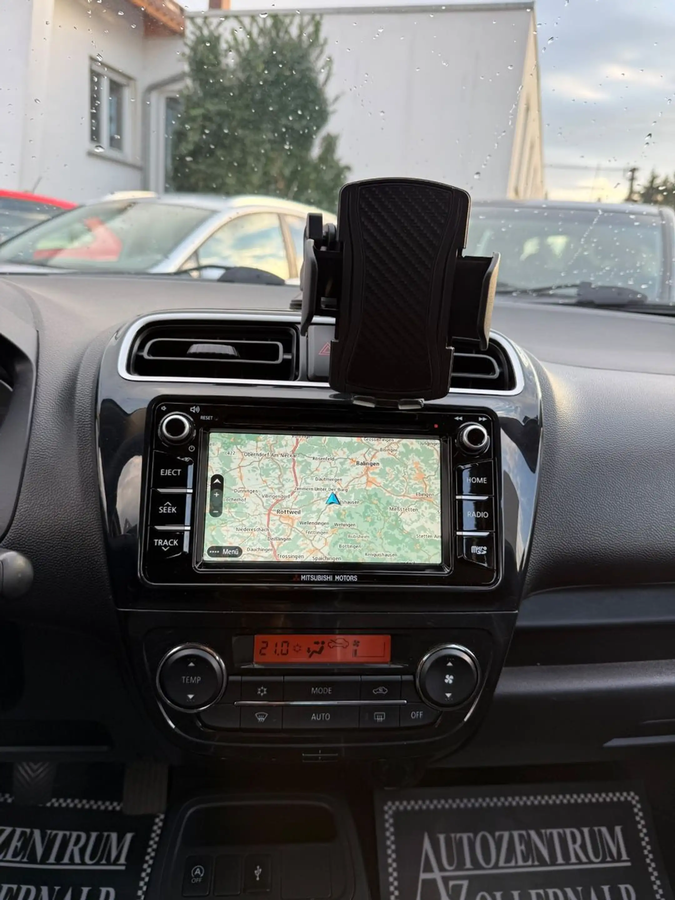 Mitsubishi Space Star 1.2 Intro Edition+ *NAVI*AHK*SHZ*KEYL — photo 13