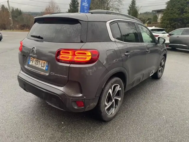 Citroen C5 Aircross view 3