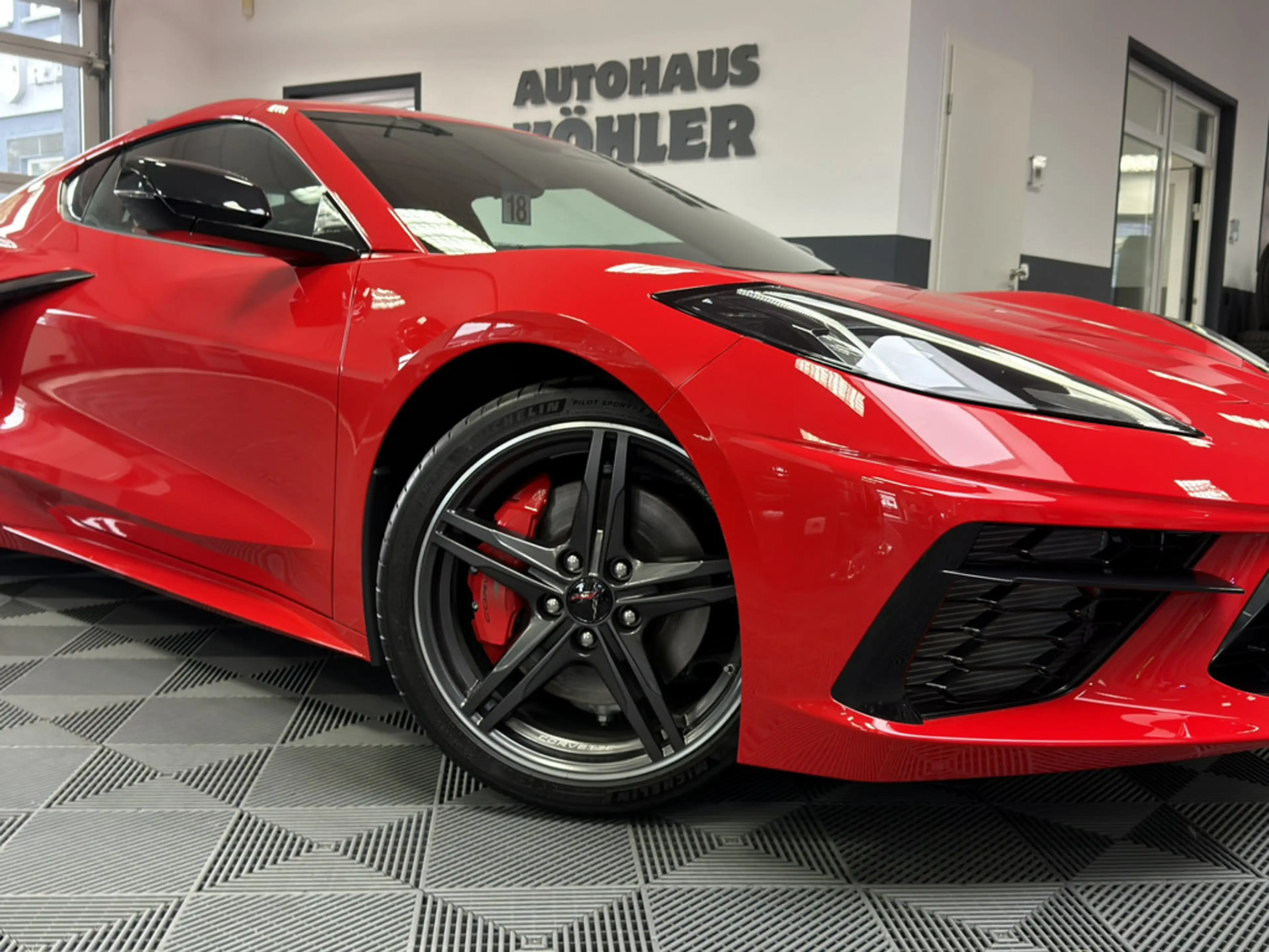 Corvette C8 Cabrio 3LT 2026 Carbon, Lift, Magnetic — photo 3