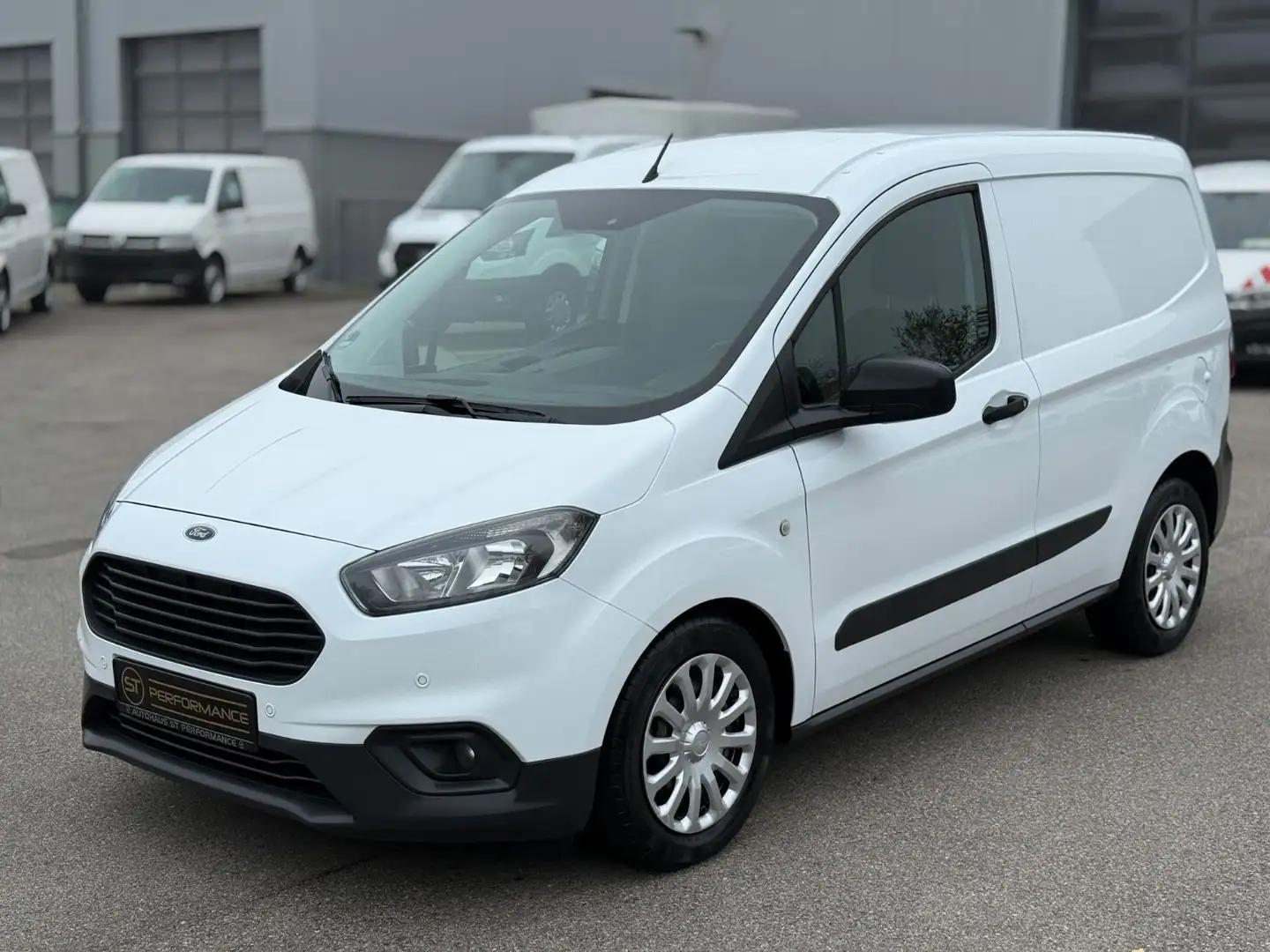 Ford Transit Courier Trend KLIMA NAVI 1HAND PDC EURO6 Weiß - 1
