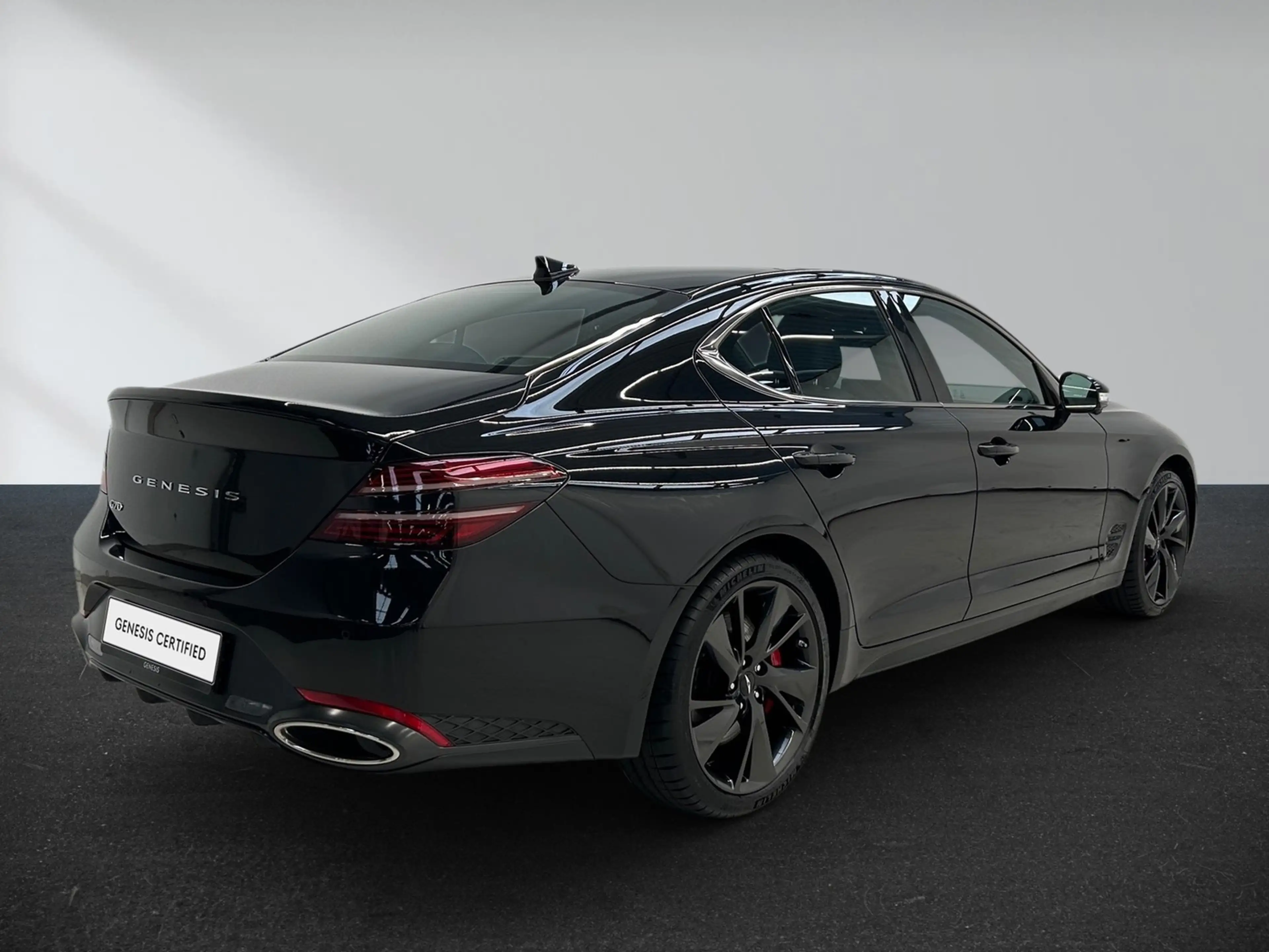 Genesis G70 Sedan 2.0 T-GDi Sport — photo 5