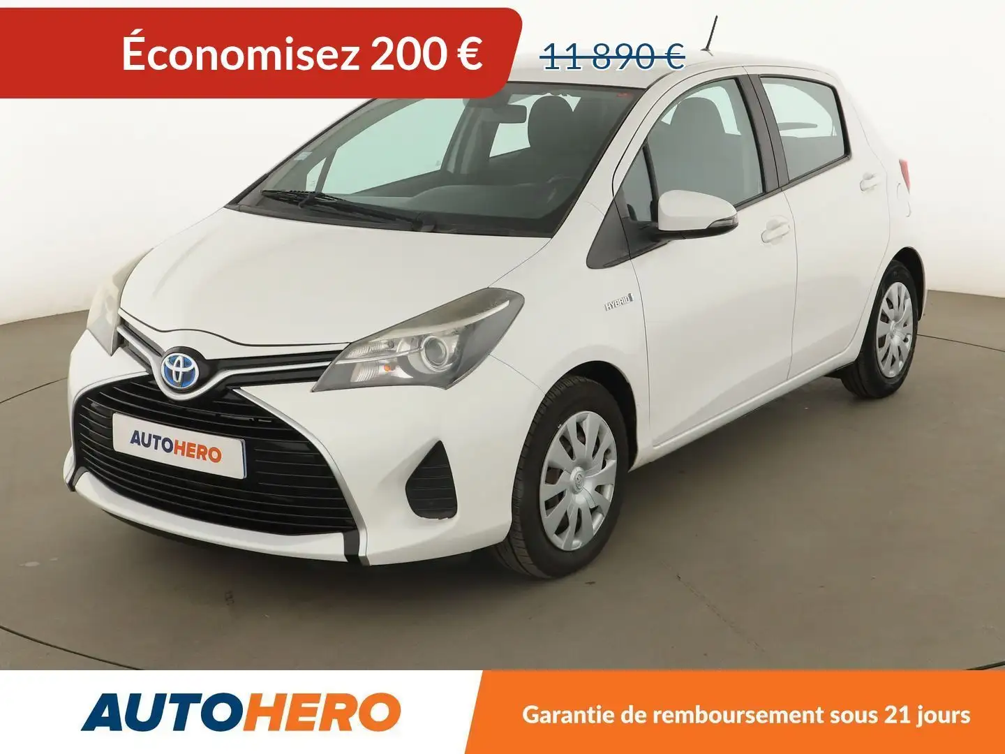 Toyota Yaris 1.5 Hybrid Dynamic Blanc - 1