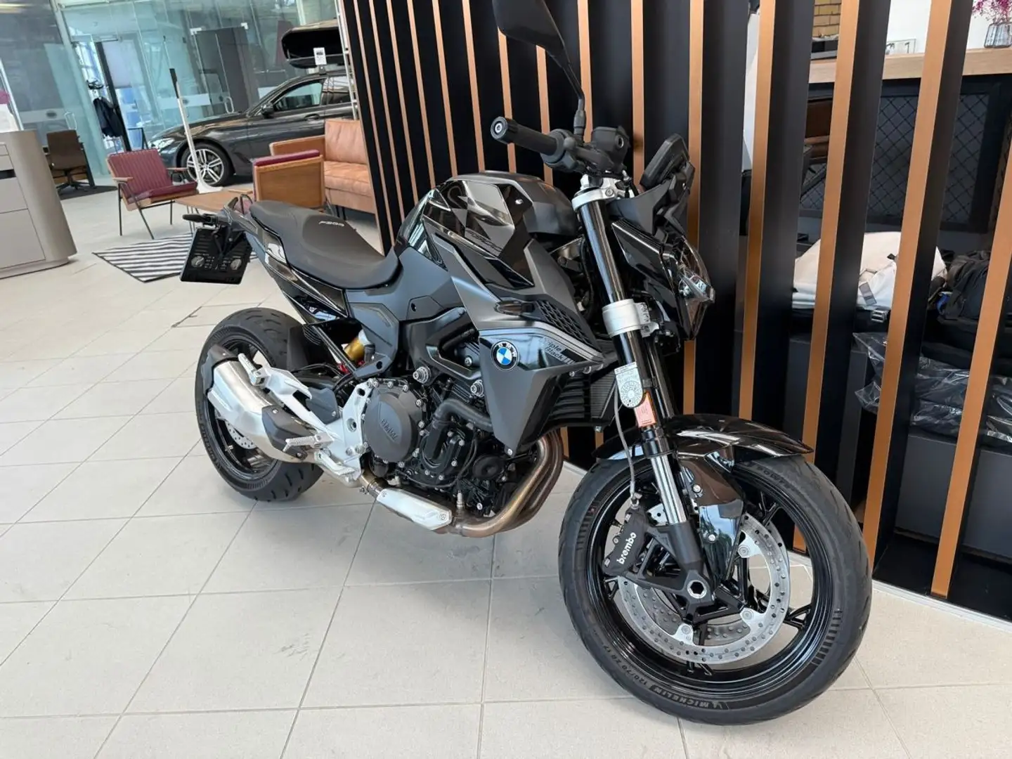 BMW F 900 R F 900 R Černá - 2