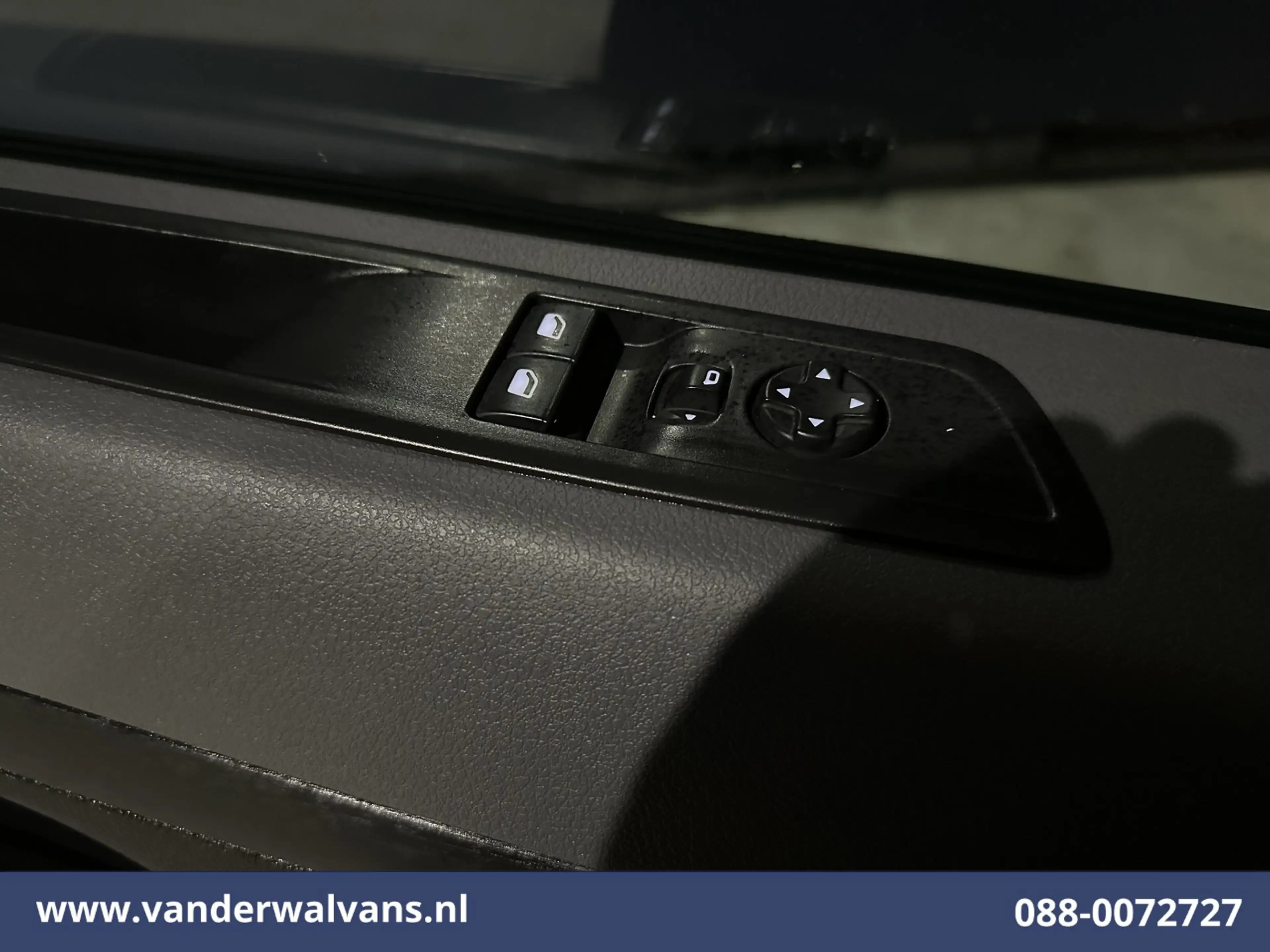 Toyota Proace Shuttle 1.5 D-4D 120pk L3H1 Personenbus 9 Zitplaat — photo 17
