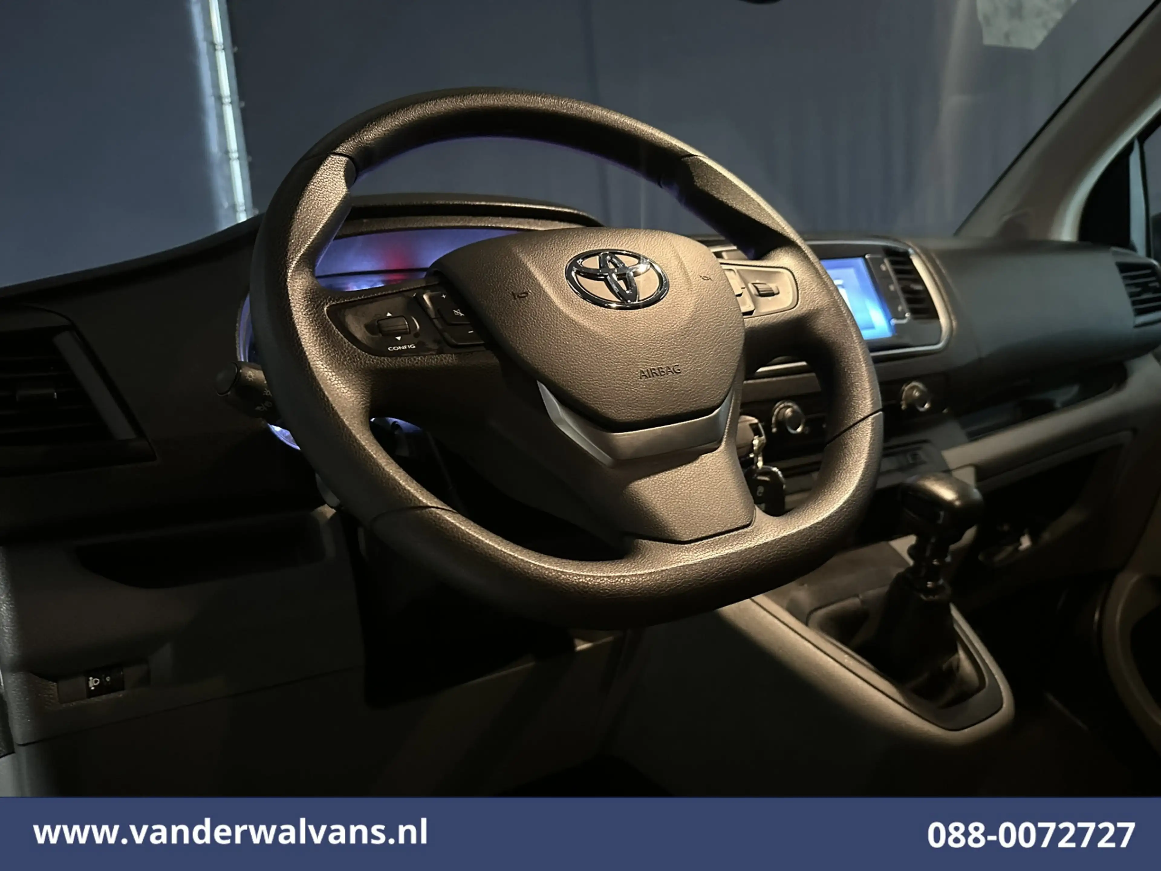 Toyota Proace Shuttle 1.5 D-4D 120pk L3H1 Personenbus 9 Zitplaat — photo 16