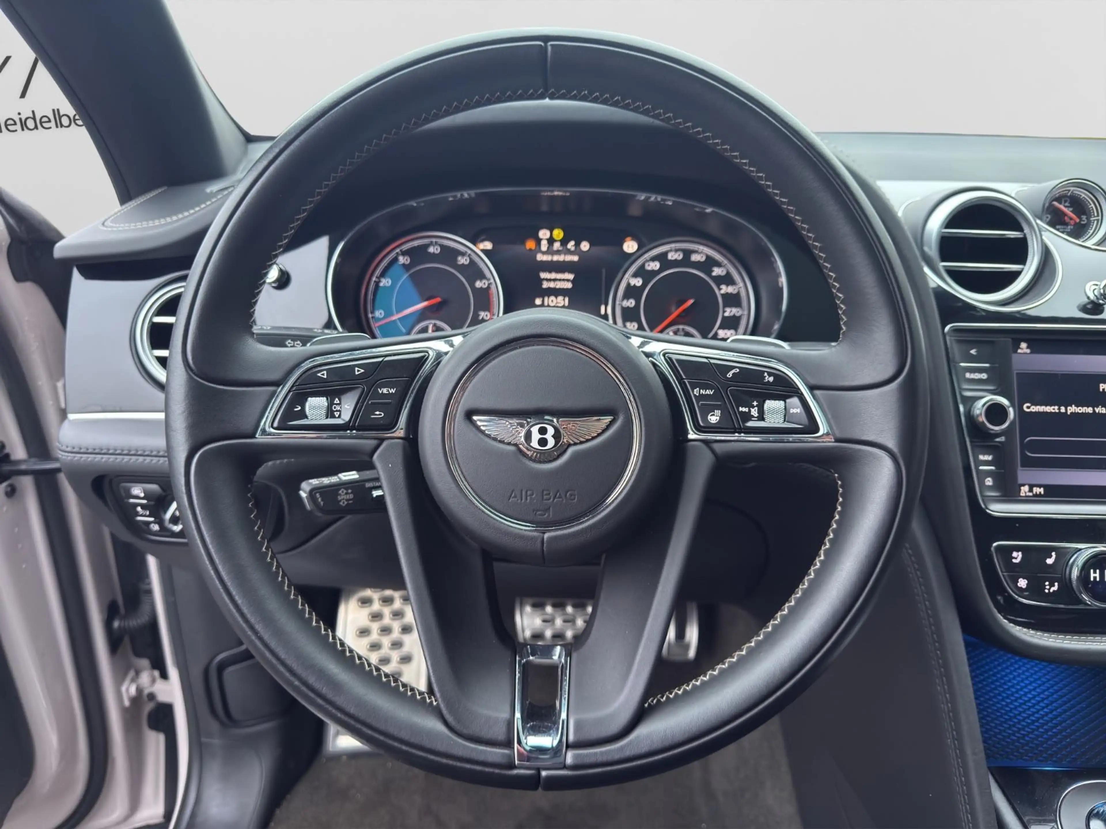 Bentley Bentayga 6.0 W12 4WD Aut. / CARBON / PANO — photo 12