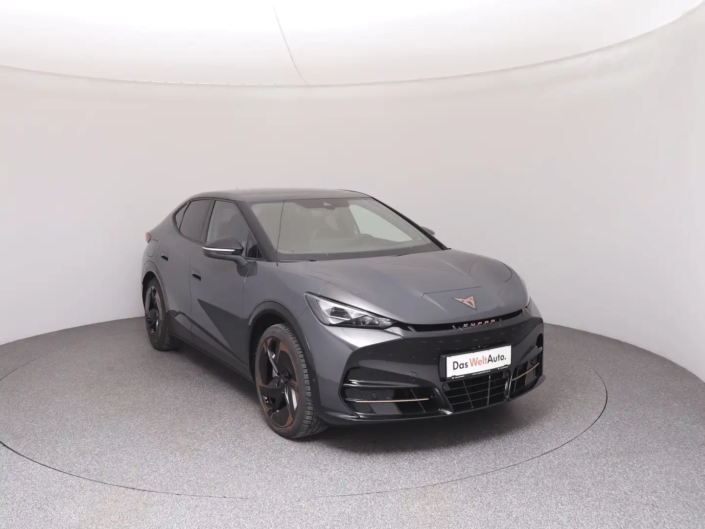 CUPRA Tavascan Adrenaline 210kW/286PS Grau - 2