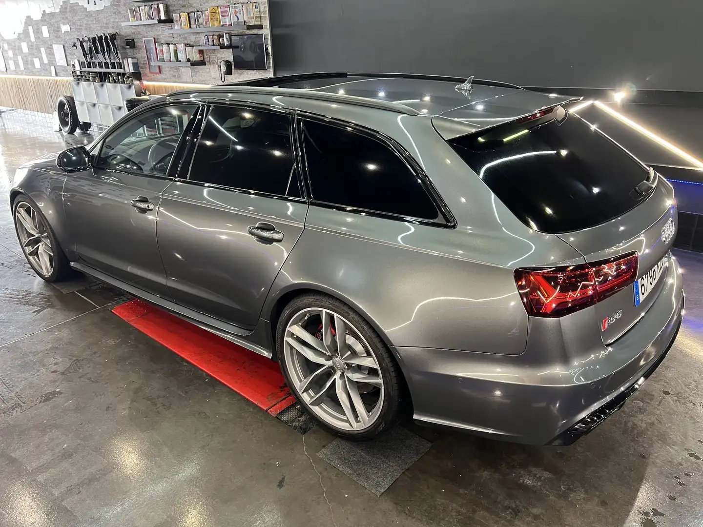 Audi RS6 RS 6 Avant 4.0 TFSI quattro Tiptronic - 2