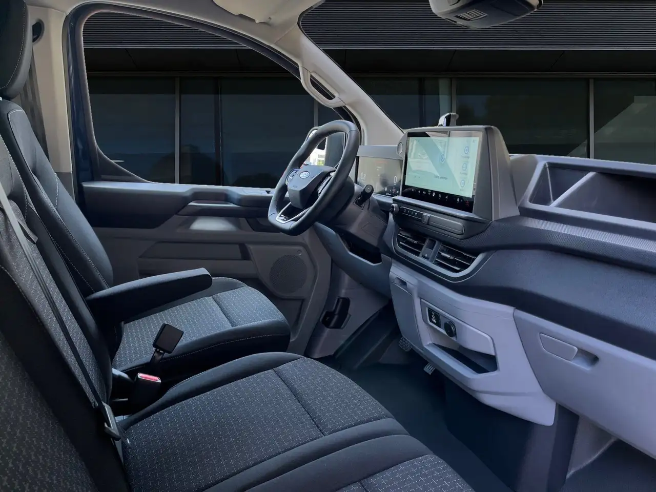 Ford Transit Custom FT320 L2 Trend LED*70l*2xAirbag 7