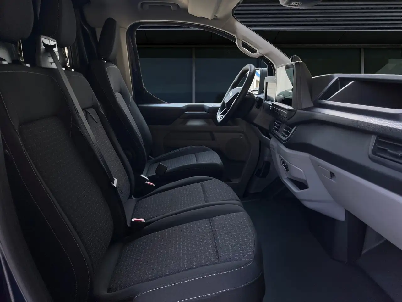 Ford Transit Custom FT320 L2 Trend LED*70l*2xAirbag 12