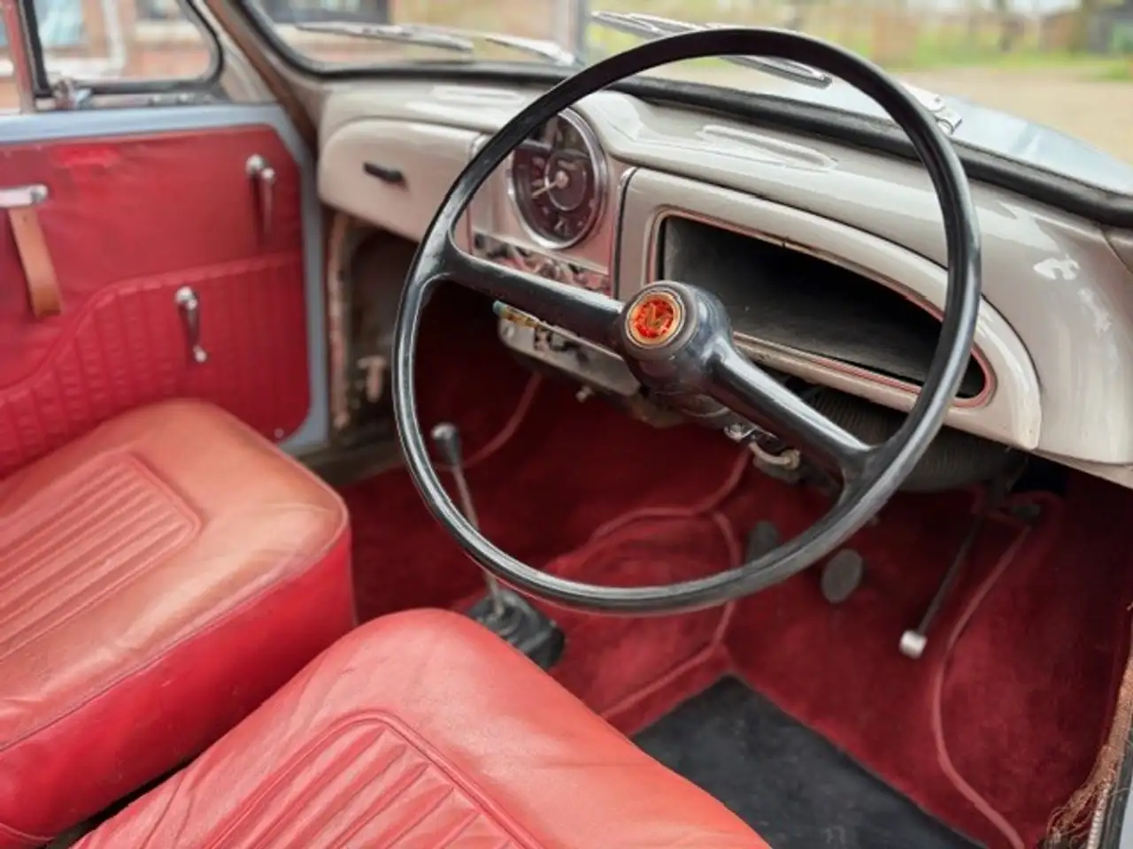 Morris Minor Saloon, 1098, foto 10