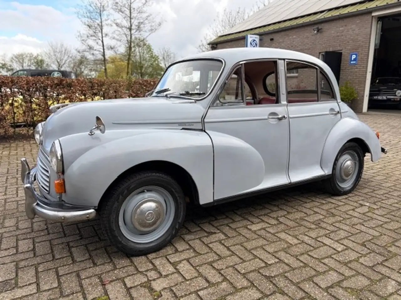 Morris Minor Saloon, 1098, foto 2