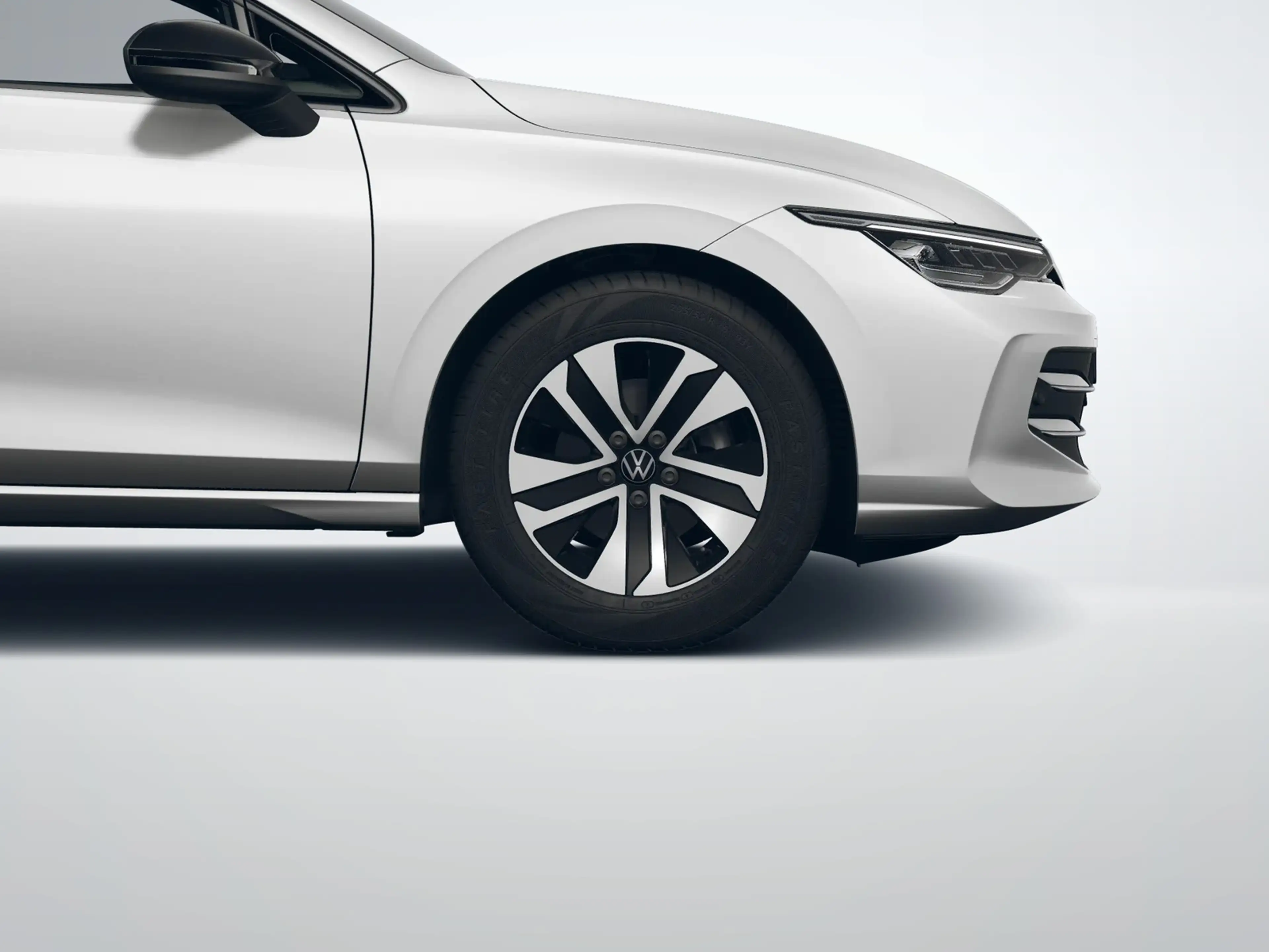 Volkswagen Golf VIII ENERGY 1.5 eTSI DSG — photo 6