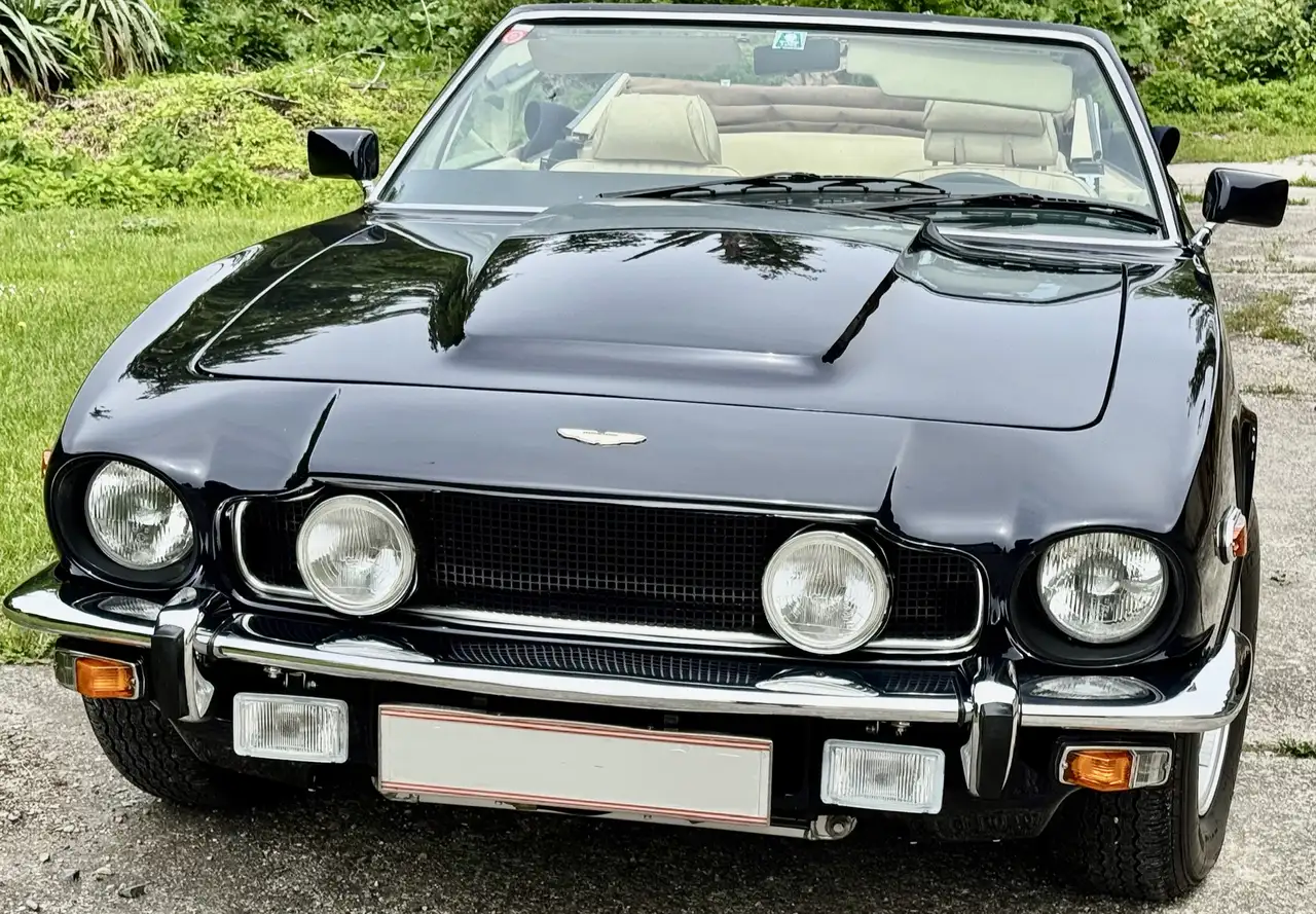 Aston Martin V8 Volante Vollausstattung, foto 7