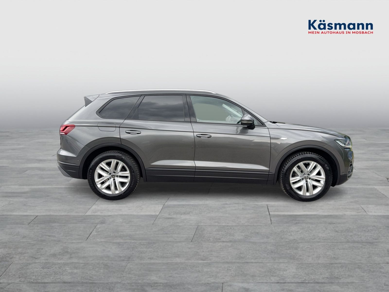 Volkswagen Touareg 3.0TDI 4Motion AHK LUFTF NAVI KAM LED — photo 7