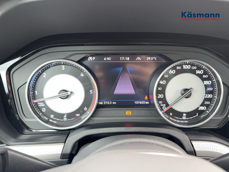Volkswagen Touareg 3.0TDI 4Motion AHK LUFTF NAVI KAM LED — photo 11