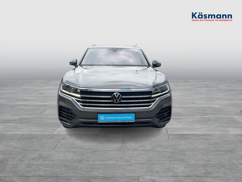 Volkswagen Touareg 3.0TDI 4Motion AHK LUFTF NAVI KAM LED — photo 9