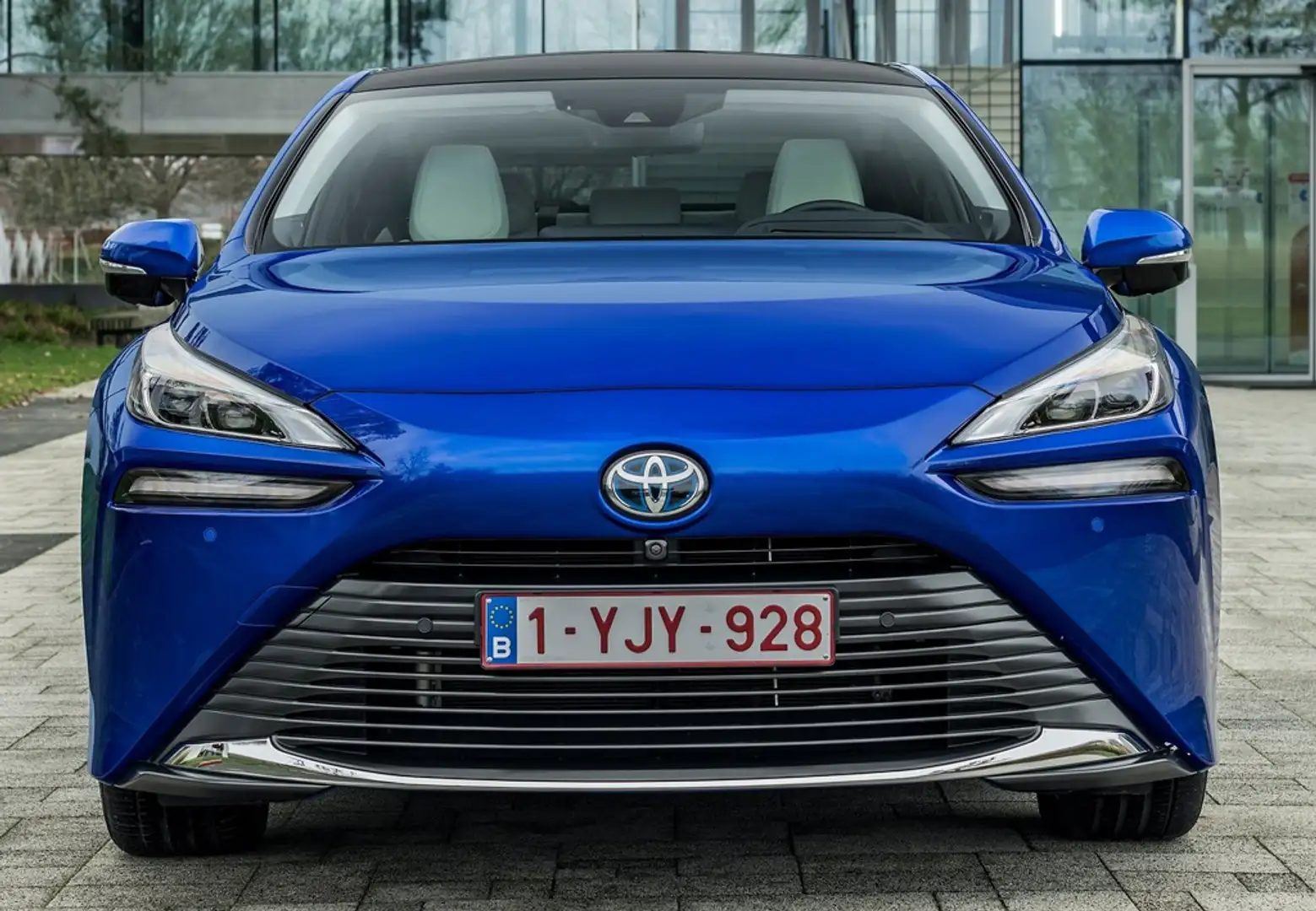 Toyota Mirai Vision 180FCV - 2