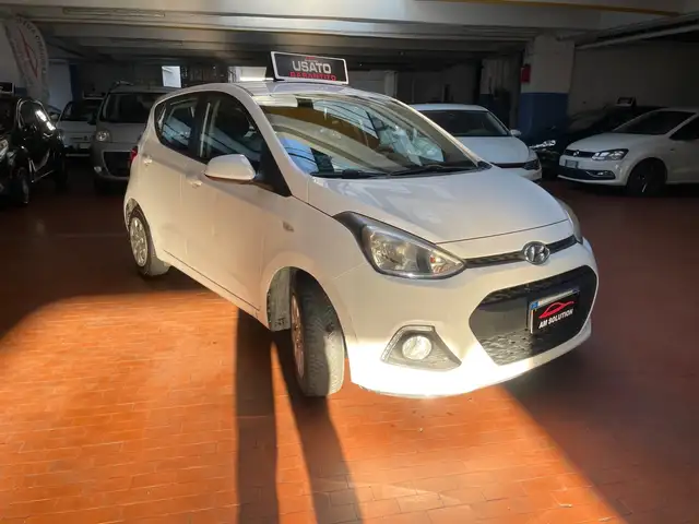 Hyundai I10 view 2