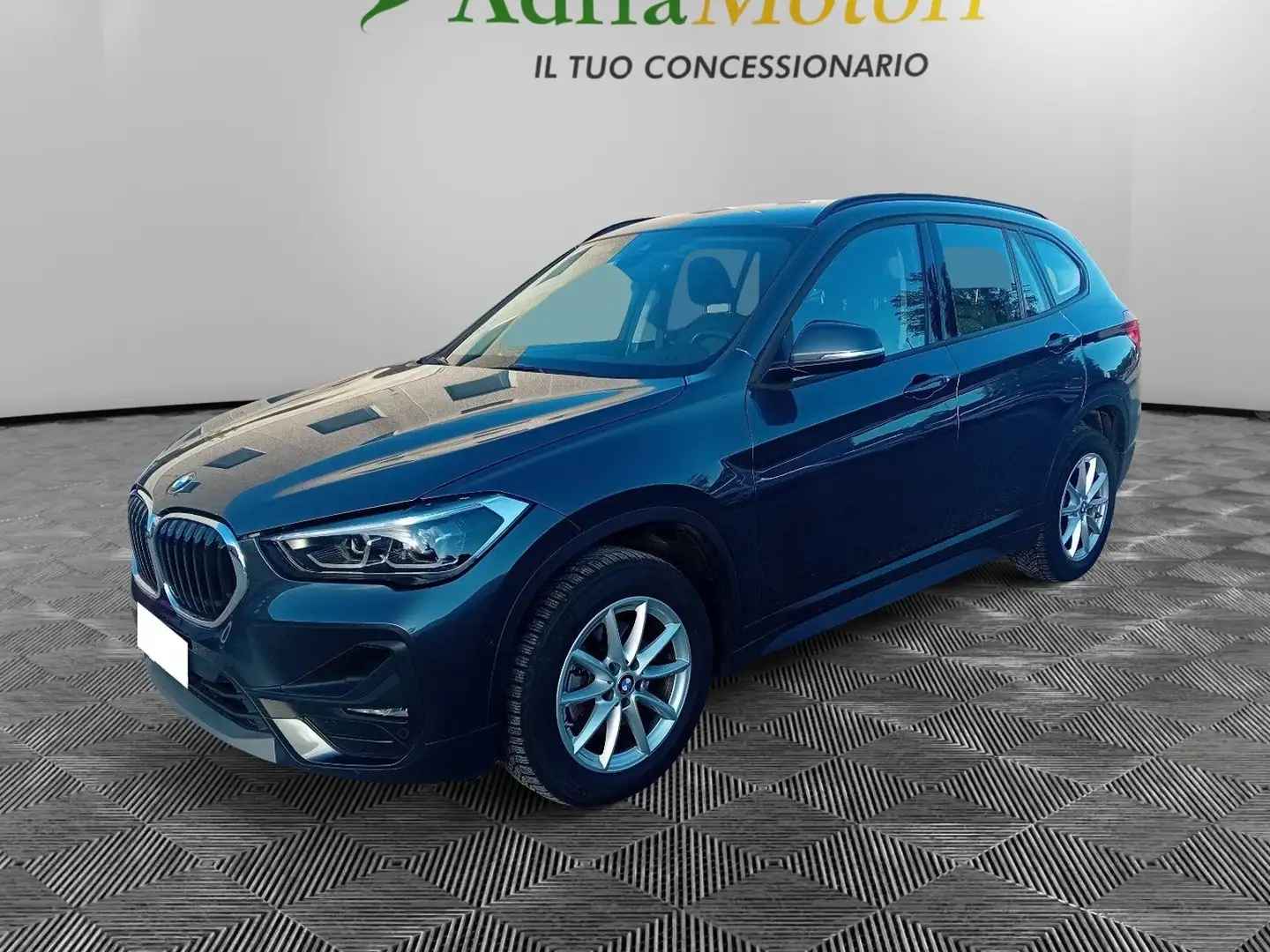 BMW X1 X1 sDrive18d Business Advantage Gris - 1