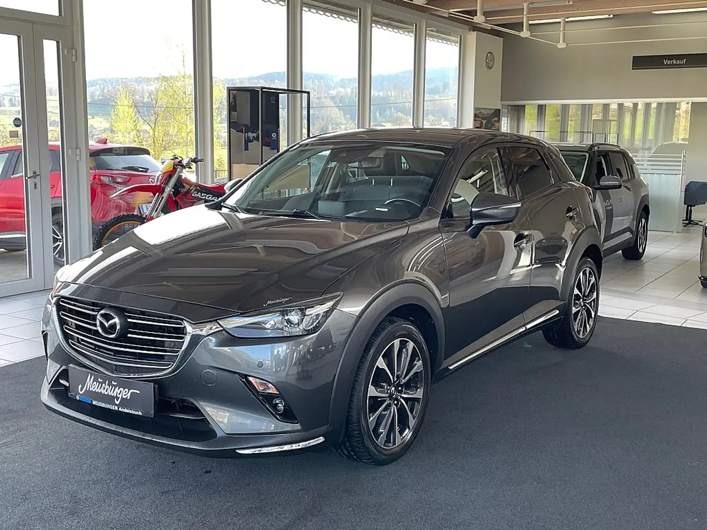 Mazda CX-3 CD115 AWD Revolution Grau - 1