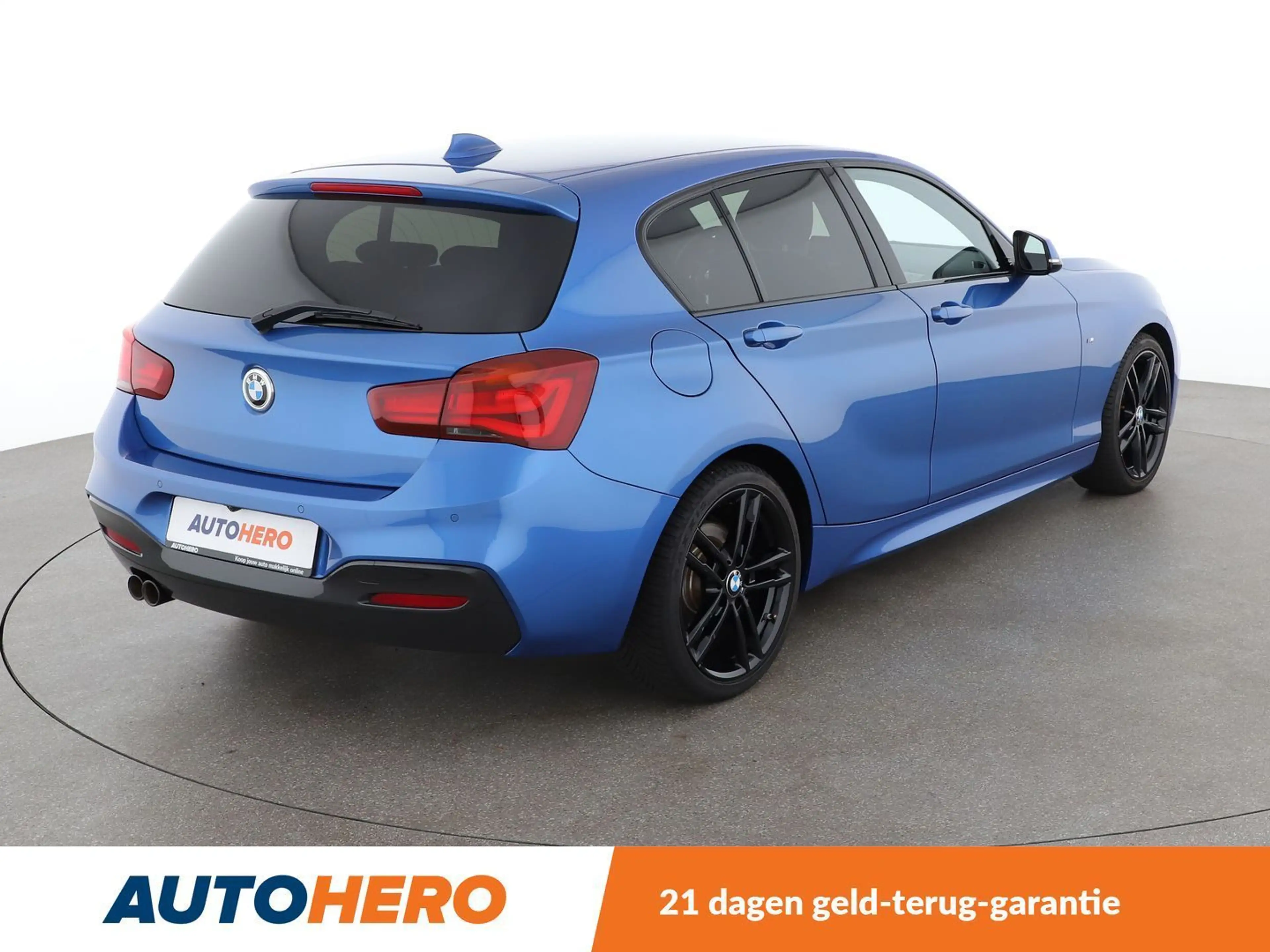 BMW 125 125i Edition M Sport Shadow — photo 6