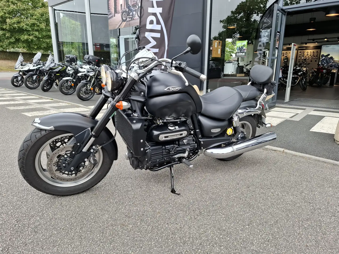 Triumph Rocket III Roadster Schwarz - 2