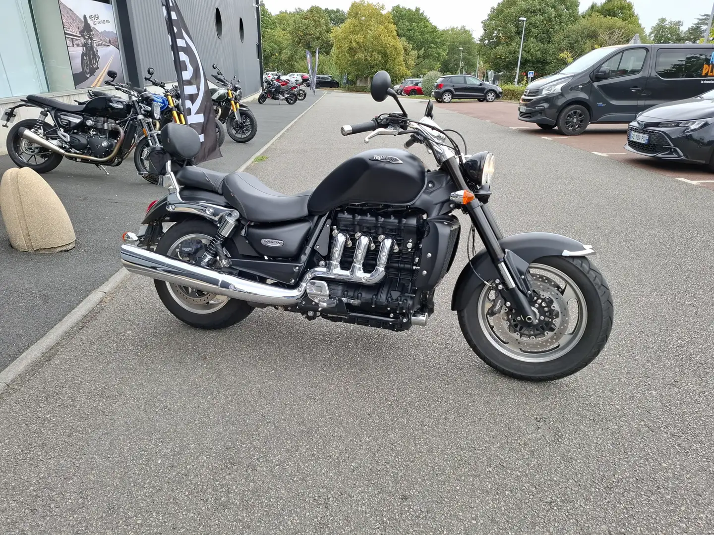 Triumph Rocket III Roadster Schwarz - 1