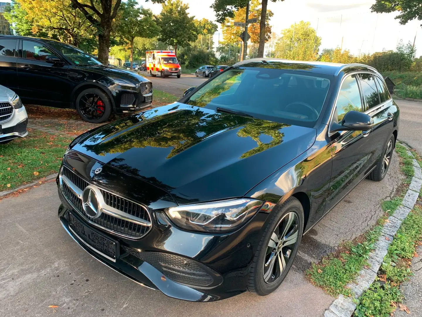 Mercedes-Benz C 220 T d 4M*Avantgarde*AHK*StandHzg* Noir - 1