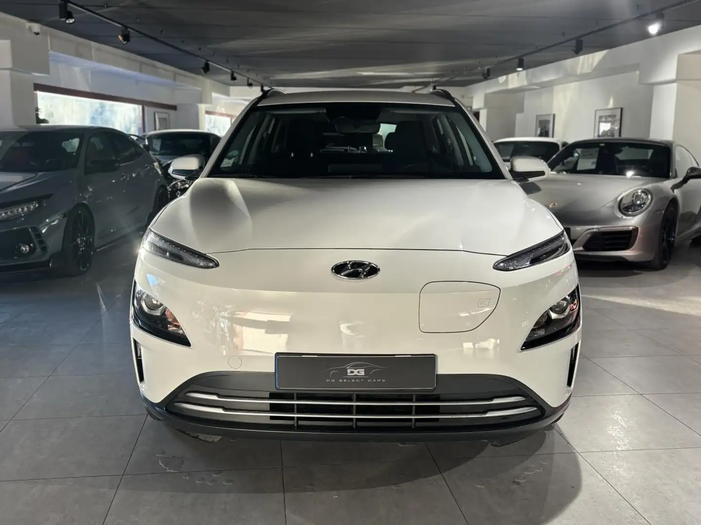 Hyundai KONA Kona Electric - 136 Intuitive PHASE 2 Blanc - 2