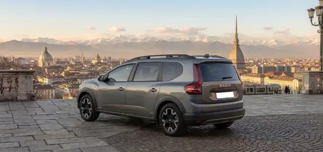 Dacia Jogger view 3