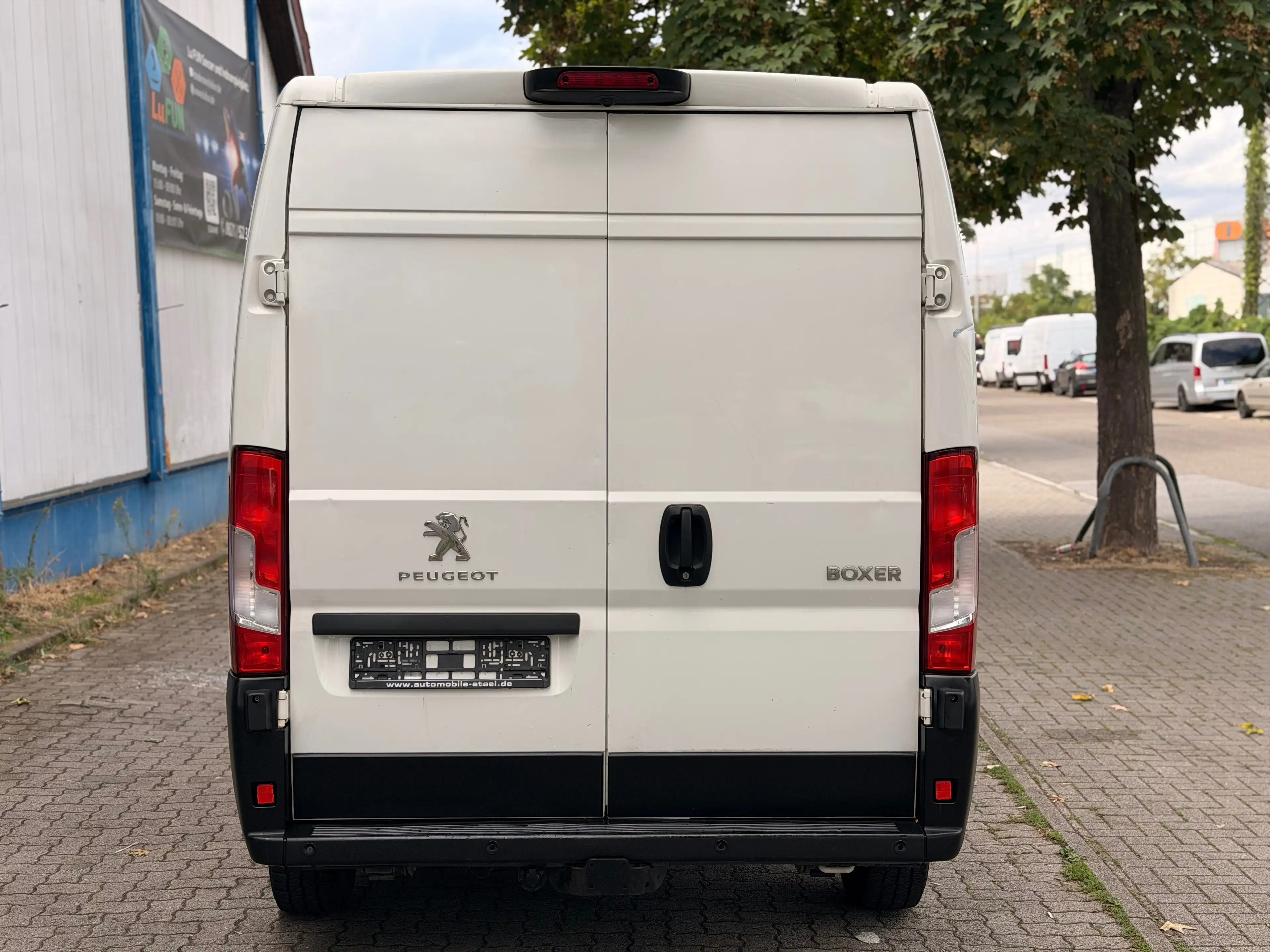 Peugeot Boxer Cam/Navi/2S-Türen/333 L2H2 Premium BlueHDi 130 — photo 5