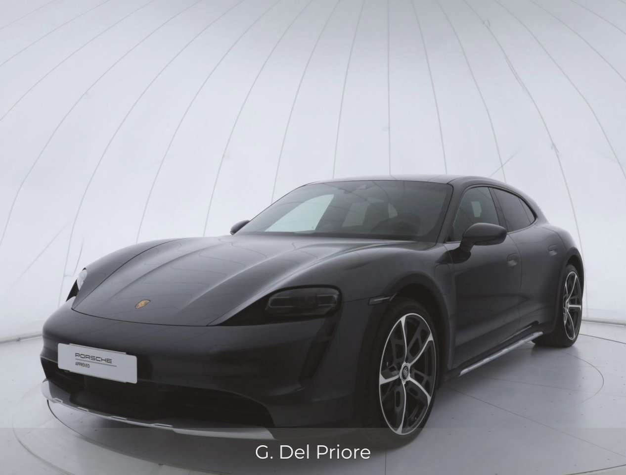 Porsche Taycan 4 Cross Turismo