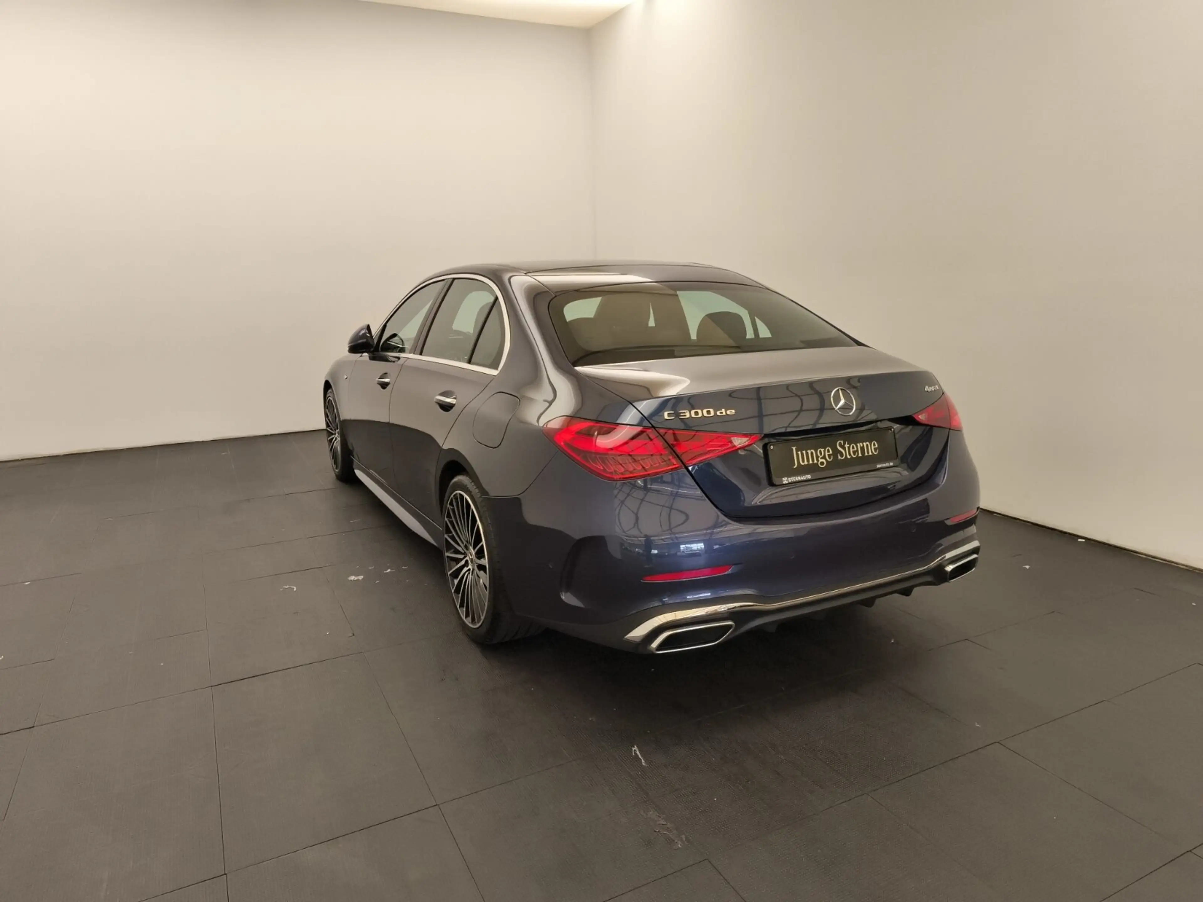 Mercedes-Benz C 300 C 300 de 4M AMG Line Premium 360Cam DigiLight Navi — photo 8
