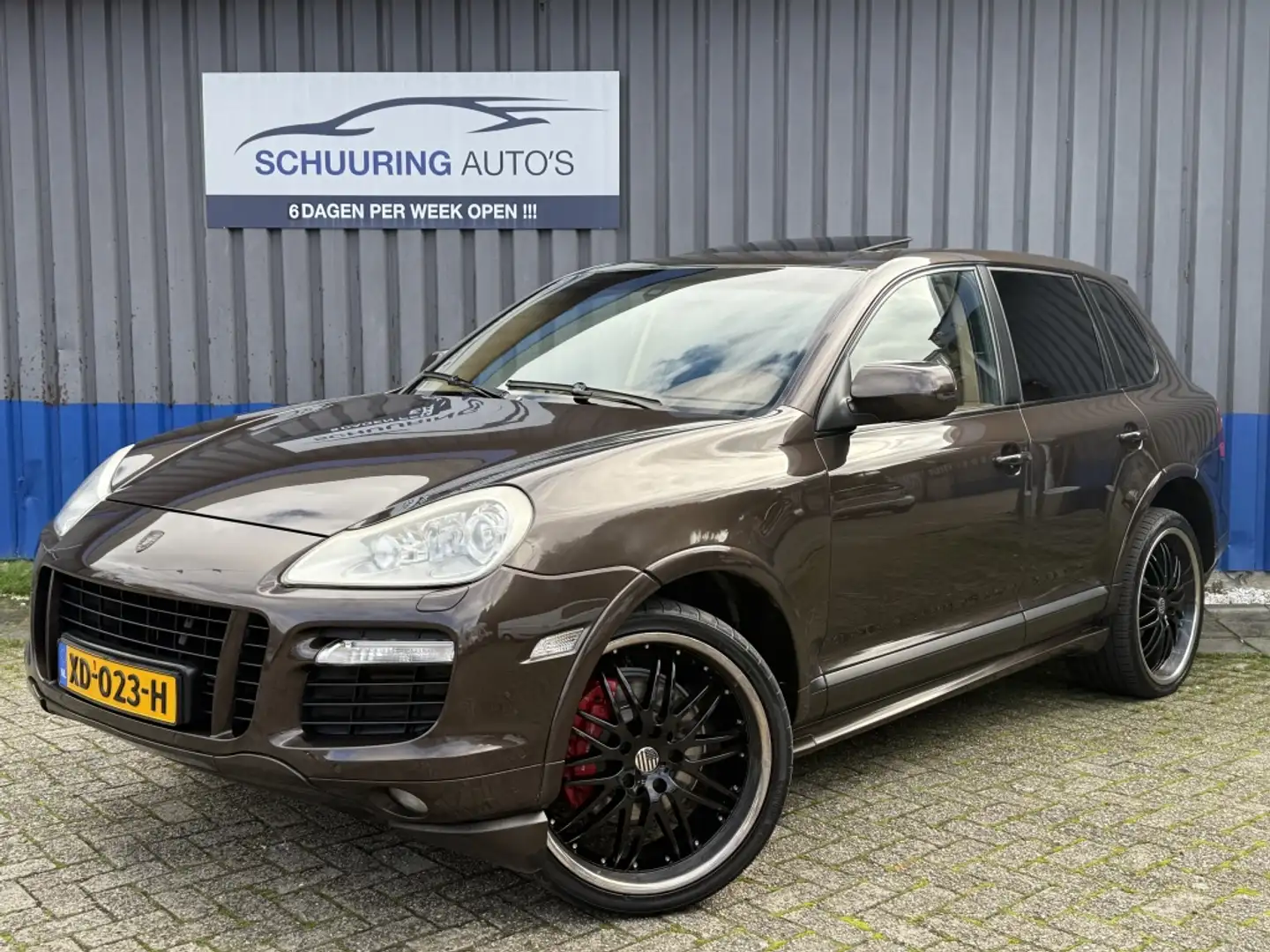 Porsche Cayenne 4.8 GTS 8 cilinder schuifdak Youngtimer Brun - 1