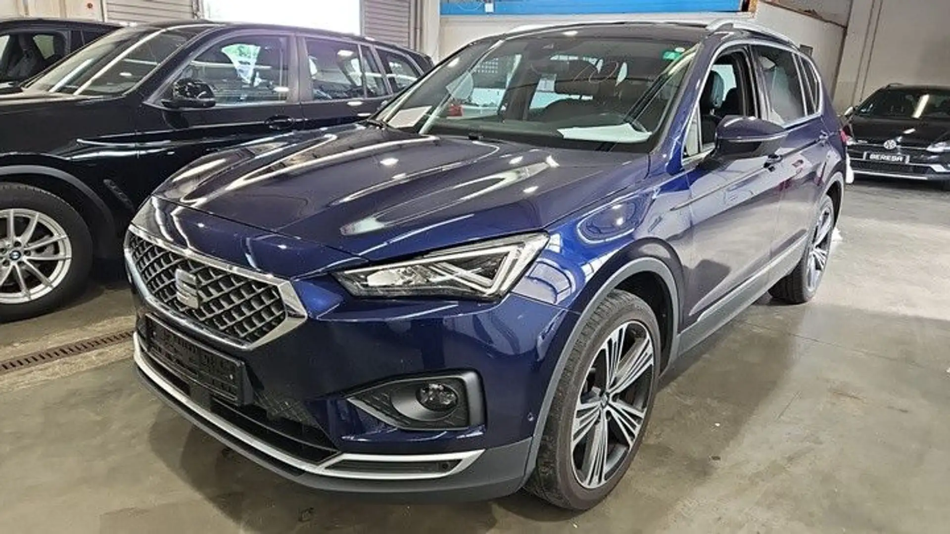 SEAT Tarraco Xcellence 4Drive *7-Sitzer* Rot - 1