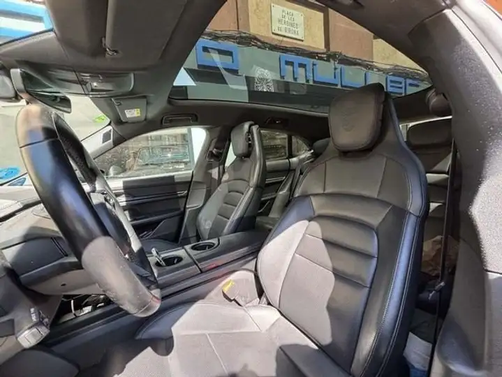 Porsche Taycan 2022, foto 9